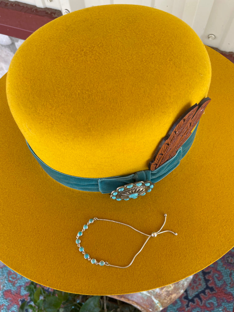 The Great 8 Turquoise Bracelet