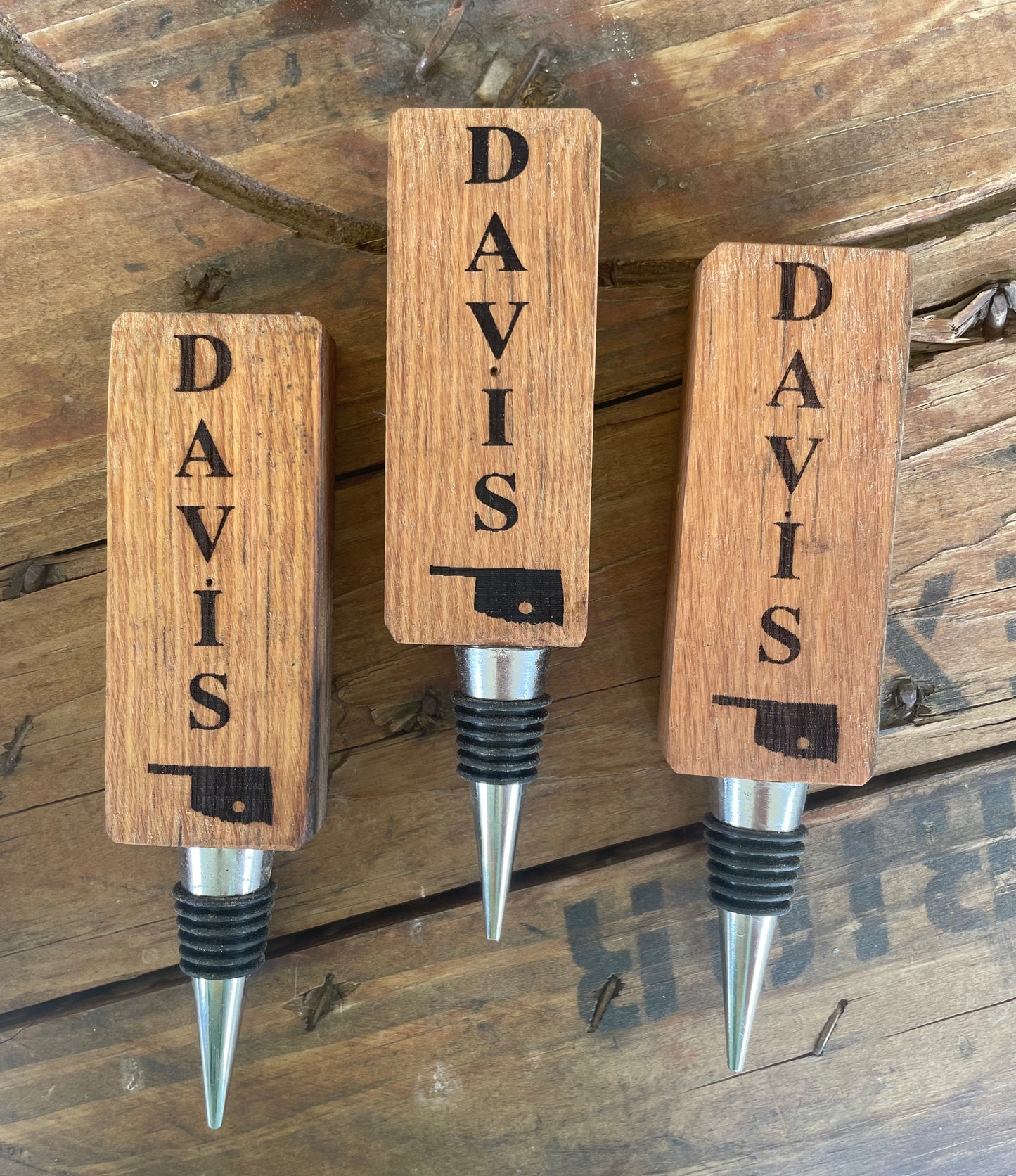 Whiskey Barrel Wine Stoppers - Whiskey and Wine Design