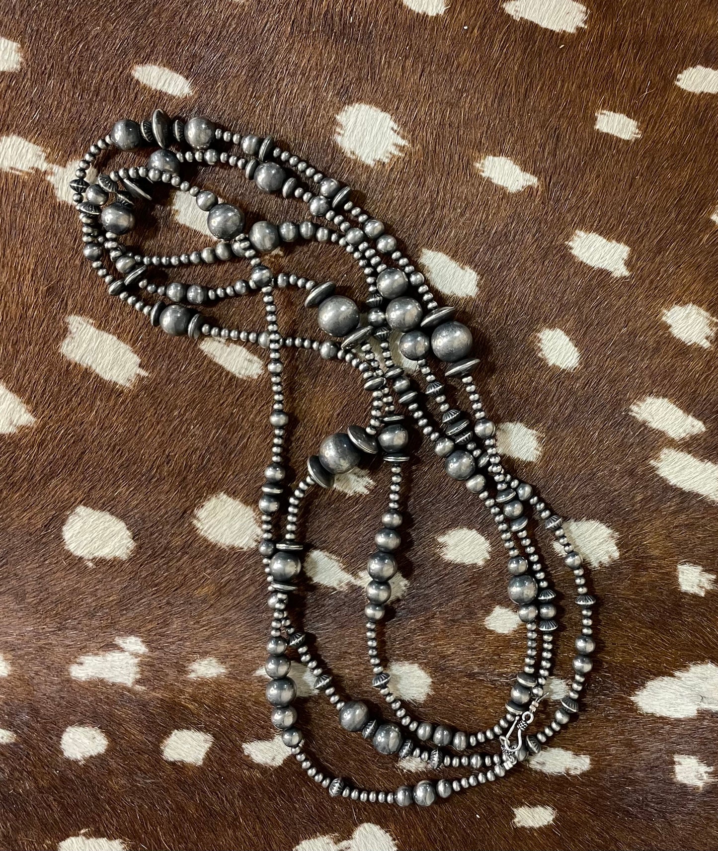 Lengthy Larry Navajo Pearls Necklace