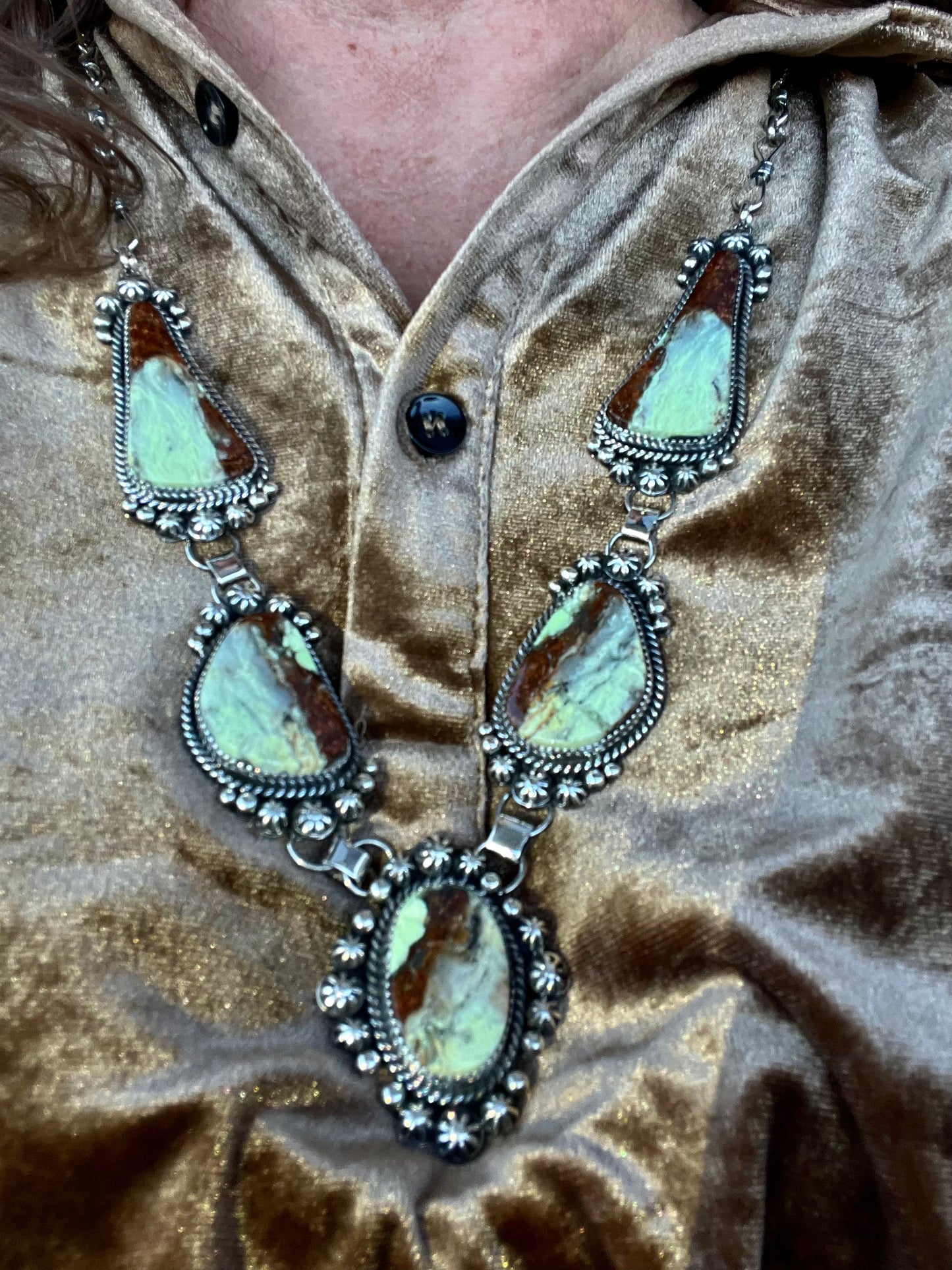 The Andes Mint Necklace Set